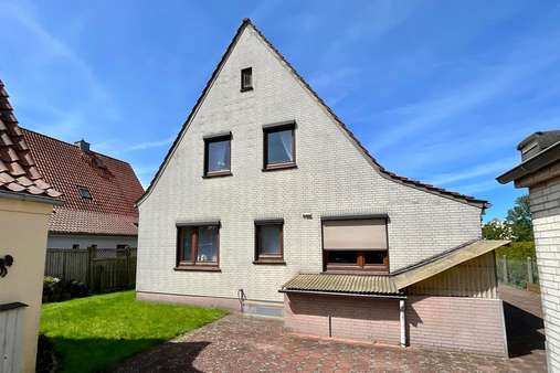 Gartenansicht - Einfamilienhaus in 27607 Geestland mit 104m² kaufen