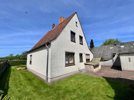Seitenansicht - Einfamilienhaus in 27607 Geestland mit 104m² kaufen
