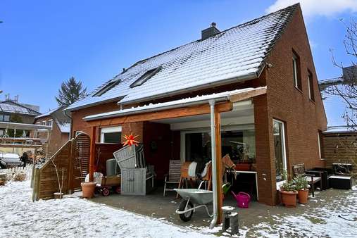 Hausrückseite - Einfamilienhaus in 27580 Bremerhaven mit 151m² kaufen