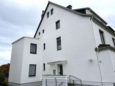 Hausseitenansicht - Mehrfamilienhaus in 28197 Bremen mit 234m² kaufen