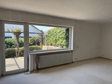 Wohnzimmer Ansicht 2 - Doppelhaushälfte in 27607 Geestland mit 108m² kaufen