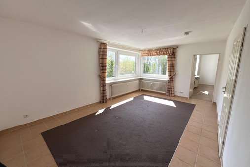Wohnzimmer - Etagenwohnung in 27570 Bremerhaven mit 49m² kaufen
