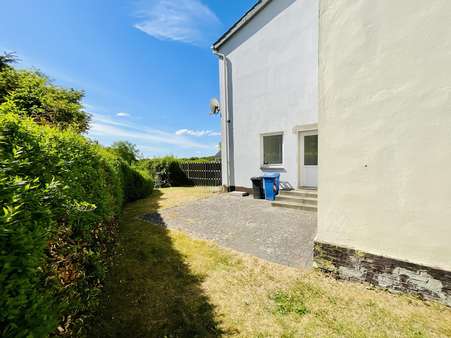 Seiteneingang - Bürohaus in 27628 Hagen mit 80m² kaufen