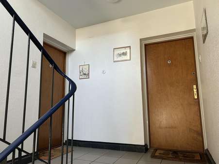 Etagenflur - Etagenwohnung in 27570 Bremerhaven mit 75m² kaufen