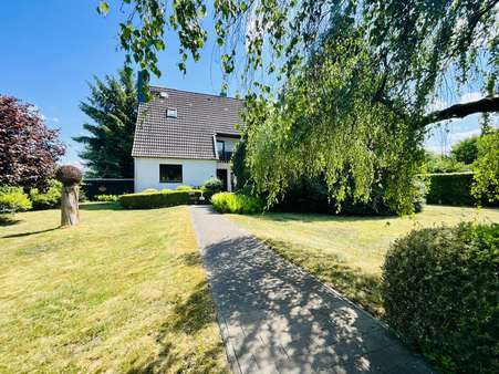 Straßenansicht - Einfamilienhaus in 27616 Beverstedt mit 134m² kaufen
