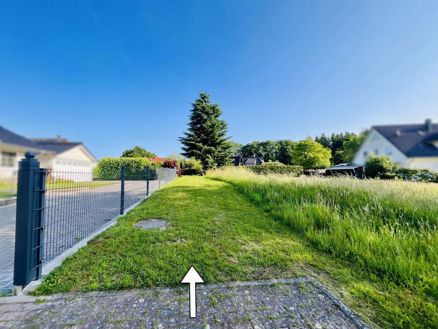 Zufahrt zum Grundstück Zufahrt zum Grundstück - Grundstück in 27628 Hagen mit 865m² kaufen