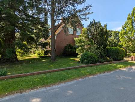 Vorgarten Vorgarten - Einfamilienhaus in 21745 Hemmoor mit 115m² kaufen