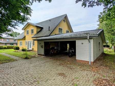 Carport Carport - Einfamilienhaus in 21769 Armstorf mit 244m² kaufen