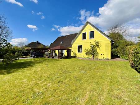 Gartenansicht - Einfamilienhaus in 27612 Loxstedt mit 216m² kaufen