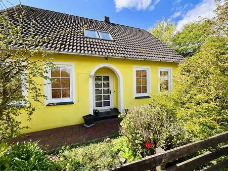 Hauseingang - Einfamilienhaus in 27612 Loxstedt mit 216m² kaufen