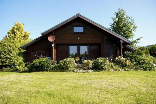Gartenansicht Gartenansicht - Ferienhaus in 21785 Neuhaus mit 60m² kaufen