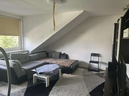 Wohnzimmer Ansicht 2 Wohnzimmer Ansicht 2 - Dachgeschosswohnung in 27576 Bremerhaven mit 36m² kaufen
