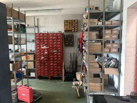 Lagerraum - Werkstatt in 27572 Bremerhaven mit 324m² kaufen