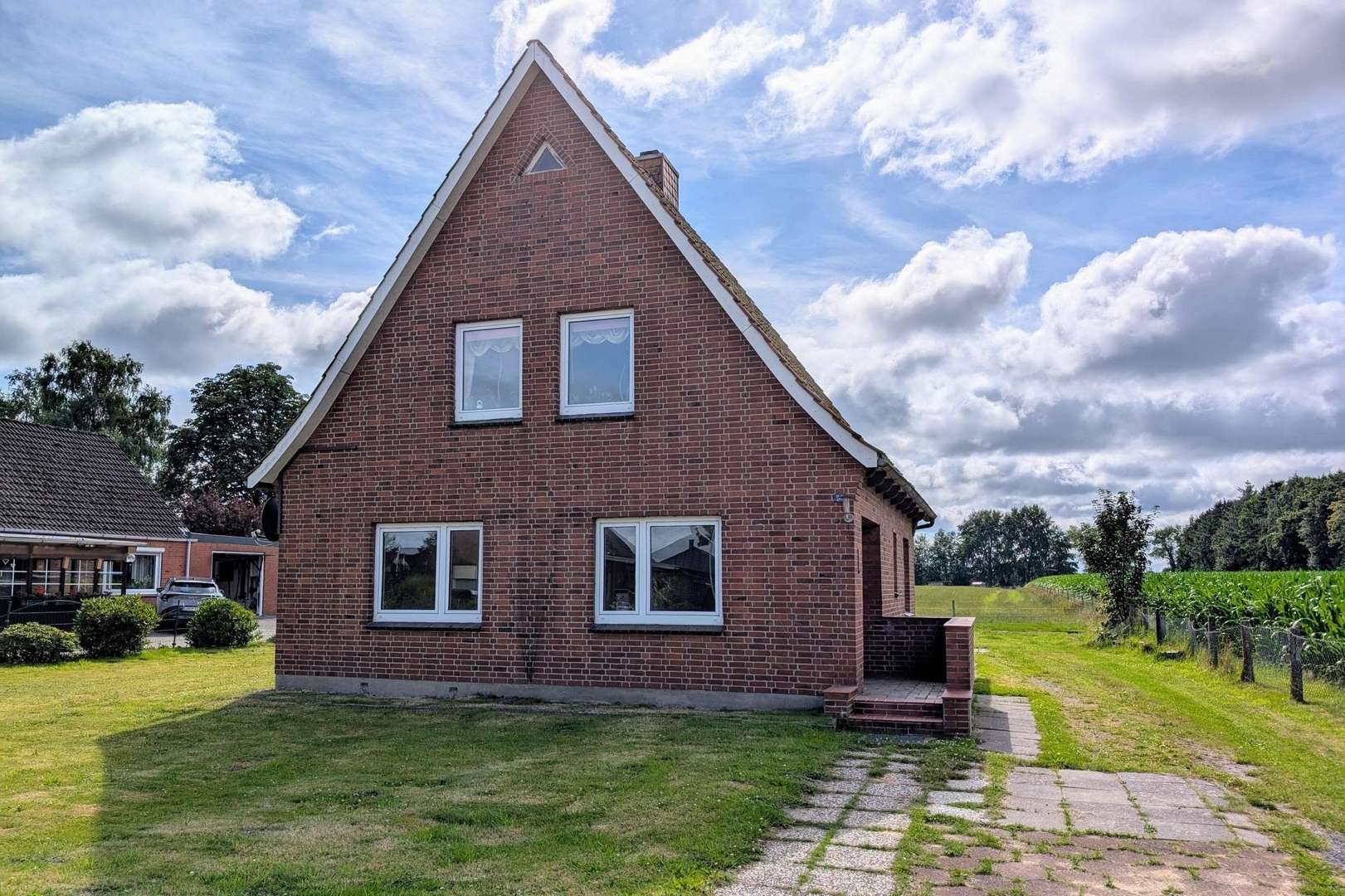 Frontansicht - Einfamilienhaus in 21745 Hemmoor mit 122m² kaufen