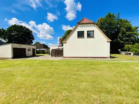 Seitenansicht Seitenansicht - Einfamilienhaus in 27619 Schiffdorf mit 135m² kaufen