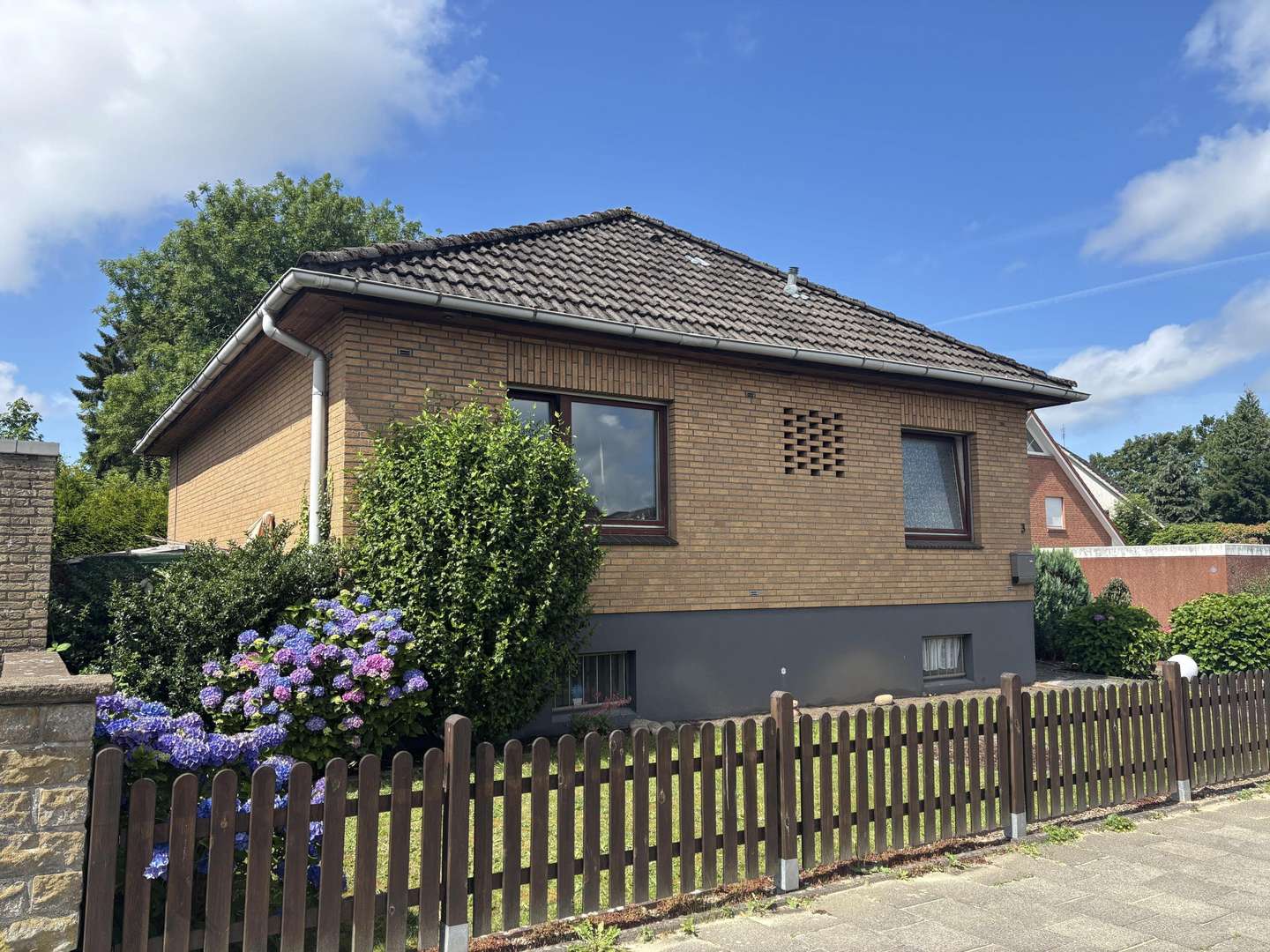 Ansicht Ansicht - Bungalow in 27578 Bremerhaven mit 73m² kaufen