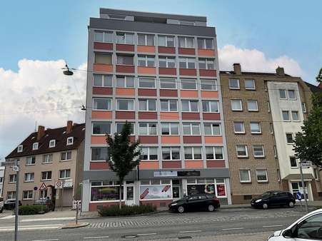 Vorderansicht - Etagenwohnung in 27570 Bremerhaven mit 79m² kaufen