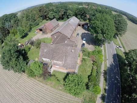 Luftaufnahme - Resthof in 21769 Hollnseth mit 313m² kaufen