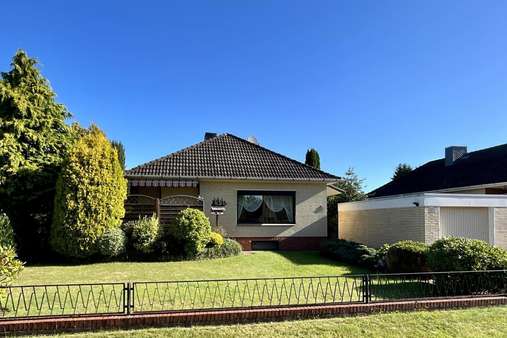 Straßenansicht III Straßenansicht III - Einfamilienhaus in 27607 Geestland mit 97m² kaufen