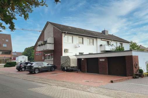 Seitenansicht I - Mehrfamilienhaus in 27619 Schiffdorf mit 192m² kaufen