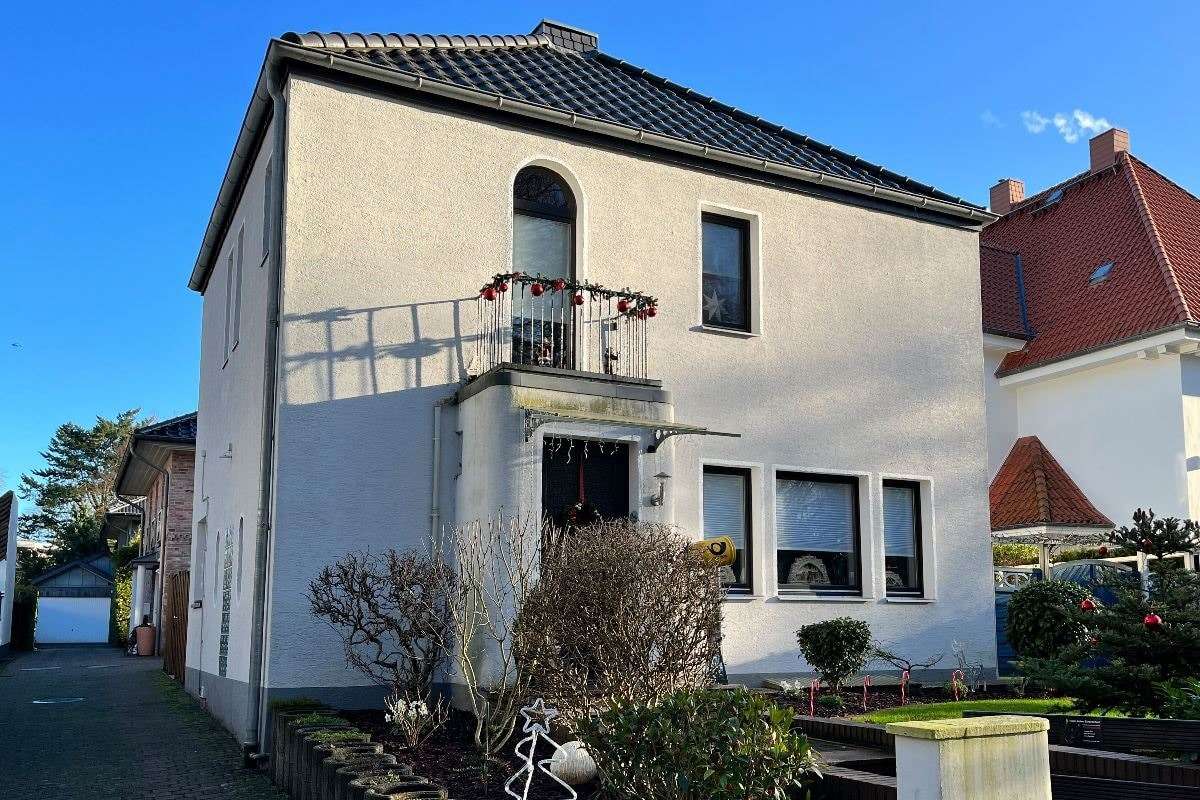 Strassenansicht II - Einfamilienhaus in 27580 Bremerhaven mit 108m² günstig kaufen