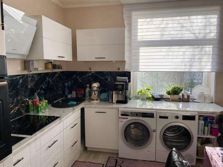 Küche Beispiel - Mehrfamilienhaus in 27572 Bremerhaven mit 215m² günstig kaufen