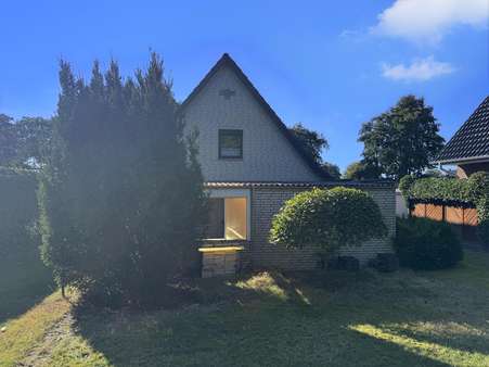 Giebel-/Gartenansicht - Einfamilienhaus in 27639 Wurster Nordseeküste mit 125m² kaufen