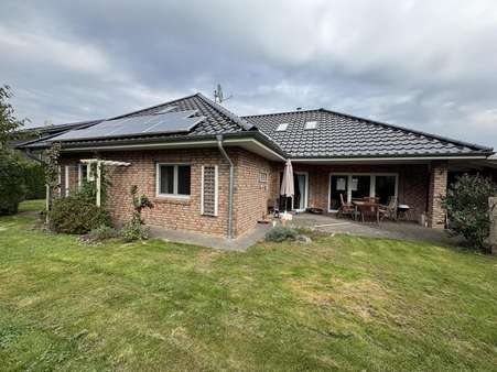 Gartenansicht - Bungalow in 27639 Wurster Nordseeküste mit 210m² kaufen