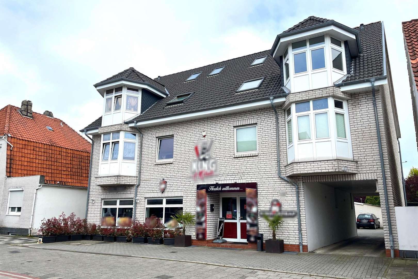 Hausansicht - Mehrfamilienhaus in 27572 Bremerhaven mit 296m² kaufen