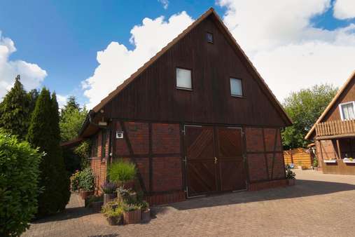 Garage + ELW 1 - Zweifamilienhaus in 21737 Wischhafen mit 211m² kaufen