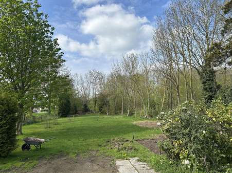 Großer Garten 1.994qm Großer Garten 1.994qm - Einfamilienhaus in 27639 Wurster Nordseeküste mit 132m² kaufen