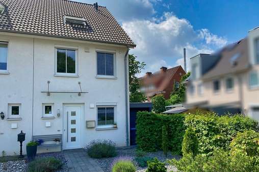 Hauseingang - Reihenendhaus in 28239 Bremen mit 106m² kaufen