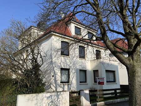Vorderseite - Mehrfamilienhaus in 27568 Bremerhaven mit 302m² kaufen