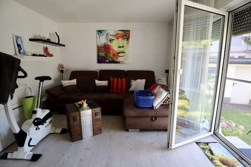 EG Wohnzimmer - Reiheneckhaus in 40468 Düsseldorf mit 183m² günstig kaufen