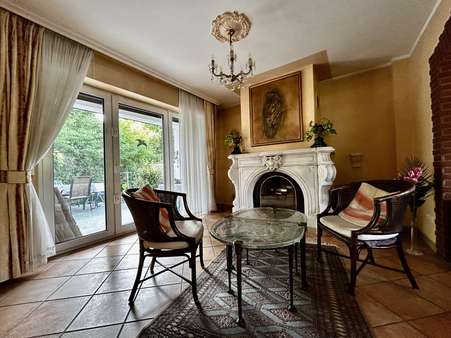 Wohnzimmer - Einfamilienhaus in 40880 Ratingen mit 120m² kaufen