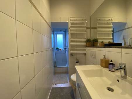 Badezimmer Badezimmer - Etagenwohnung in 40221 Düsseldorf mit 57m² kaufen