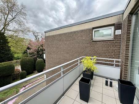 Balkon vorne - Etagenwohnung in 40474 Düsseldorf mit 62m² kaufen