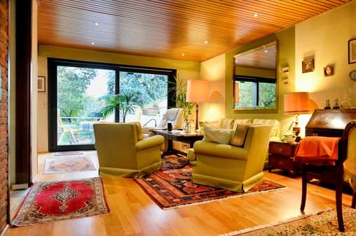 Wohnzimmer Erdgeschoss Wohnzimmer Erdgeschoss - Einfamilienhaus in 40229 Düsseldorf mit 130m² kaufen