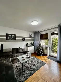 Zweifamilienhaus in Düsseldorf- Hassels!