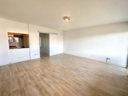Wohnraum - Appartement in 40225 Düsseldorf mit 40m² günstig kaufen