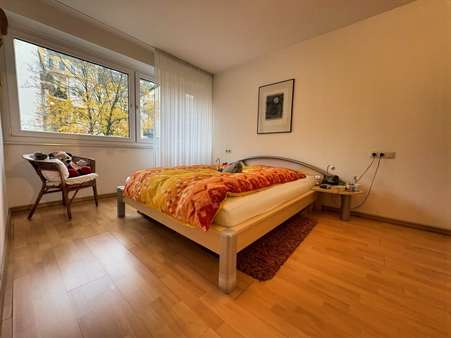 Schlafzimmer Schlafzimmer - Etagenwohnung in 40219 Düsseldorf mit 63m² kaufen