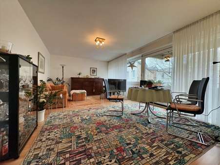 Wohnzimmer Wohnzimmer - Etagenwohnung in 40219 Düsseldorf mit 63m² kaufen