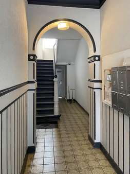 3 3 - Mehrfamilienhaus in 40229 Düsseldorf mit 325m² als Kapitalanlage kaufen