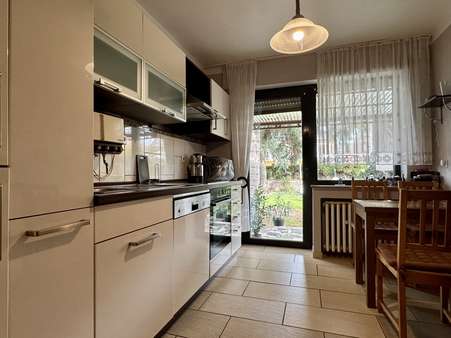 Küche EG rechts Küche EG rechts - Mehrfamilienhaus in 40231 Düsseldorf mit 260m² kaufen