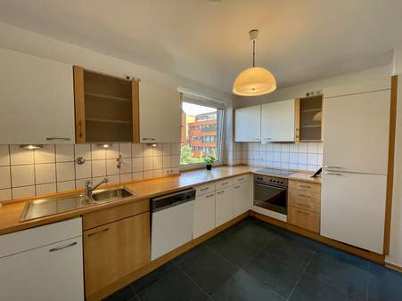 Küche - Etagenwohnung in 40595 Düsseldorf mit 84m² kaufen