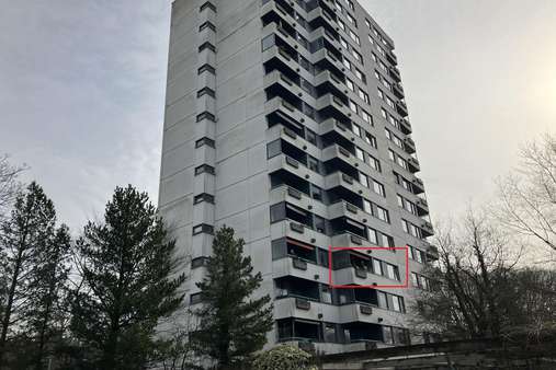 Außenansicht gekennzeichnet - Etagenwohnung in 40699 Erkrath mit 61m² kaufen