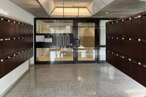Eingangsbereich - Etagenwohnung in 40699 Erkrath mit 61m² kaufen