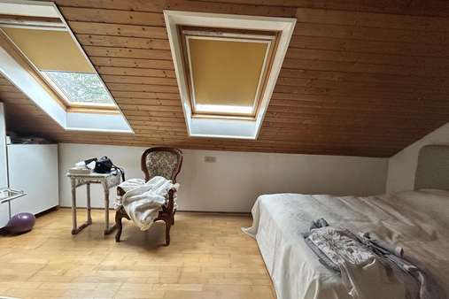 Schlafzimmer Schlafzimmer - Reihenendhaus in 40822 Mettmann mit 128m² kaufen