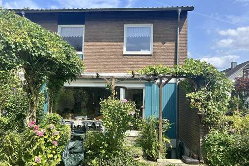 Gartenansicht Gartenansicht - Reihenendhaus in 40822 Mettmann mit 103m² kaufen