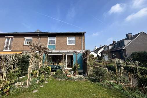 Gartenansicht - Reihenendhaus in 40822 Mettmann mit 103m² kaufen